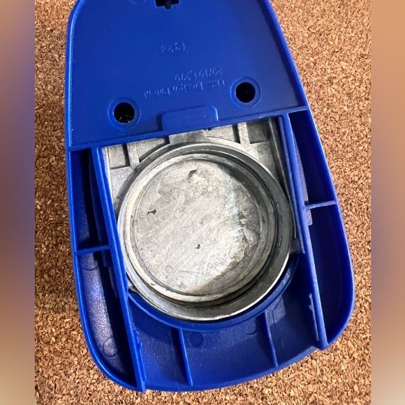 Large 2” Circle Paper Punch - Picture 2 of 4